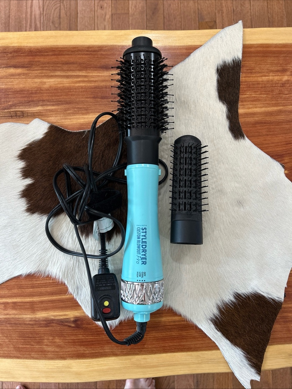 Calista StyleDryer Pro Hair Drying Blowout Brush Style Blue Teal